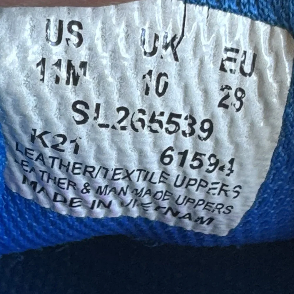 Size 11c - Saucony Junior‎ Boy's Ride 10 Shoe Gray/blue/space